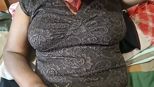 Vollbusige MILf, stiefmutter, natürliche große möpse