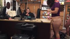 Pawning spex amateur sucks then bent over desk