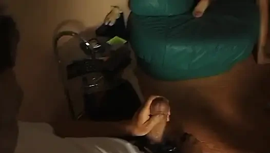 Großer schwarzer dildo in ihrer muschi