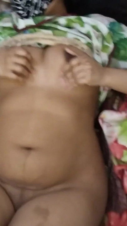 Must-share moment from "Pakistani tight pussy Orgasm 🥵"