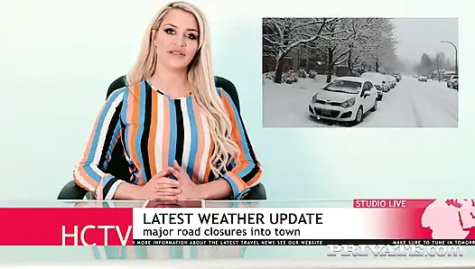 Sienna Day seksi iç çamaşırı giyerken ıslak amını yalıyor