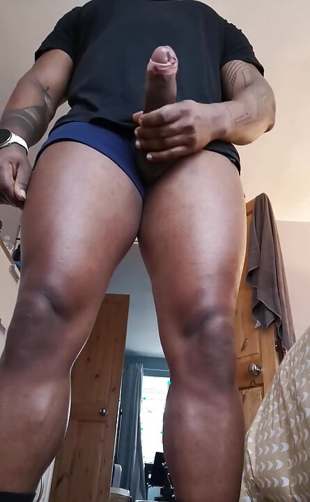 Shorts cortos, gran polla, estaba obligada a suceder