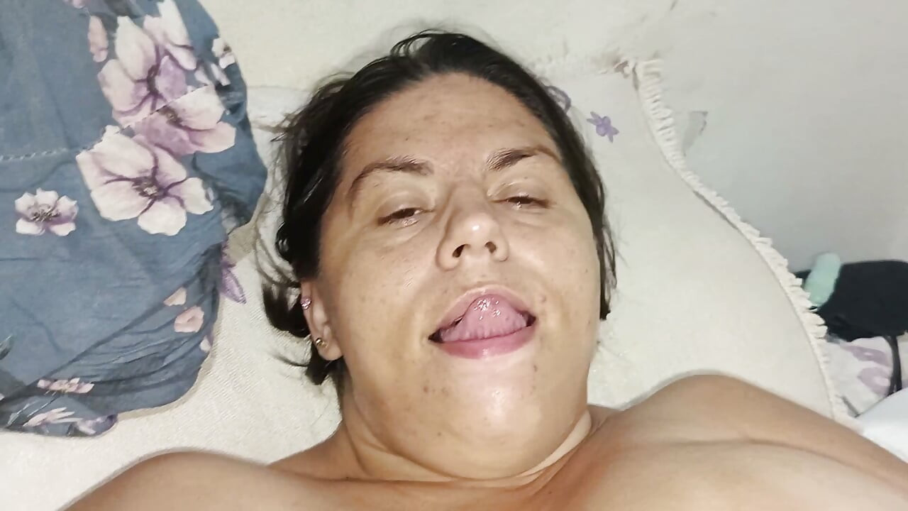 Made fun of her boyfriend in every