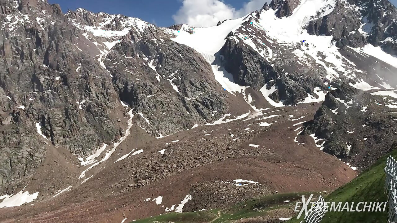 Mountain sex
