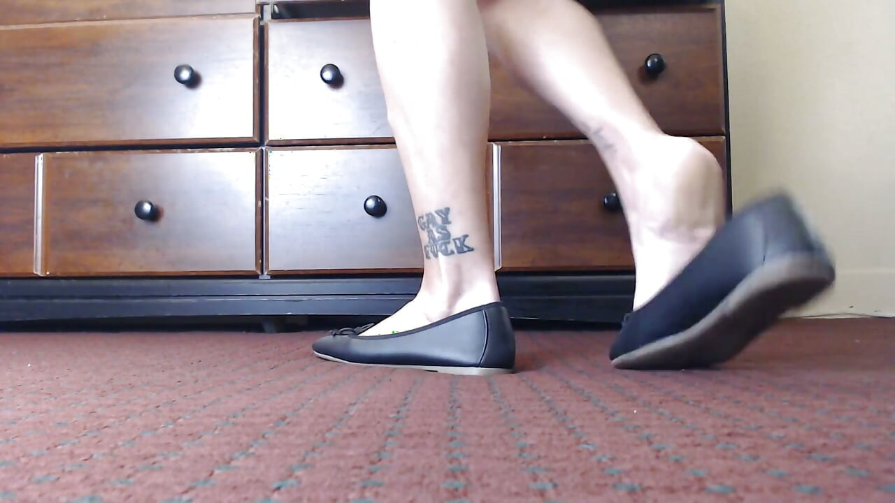 Dirty feet ballet flats shoe play