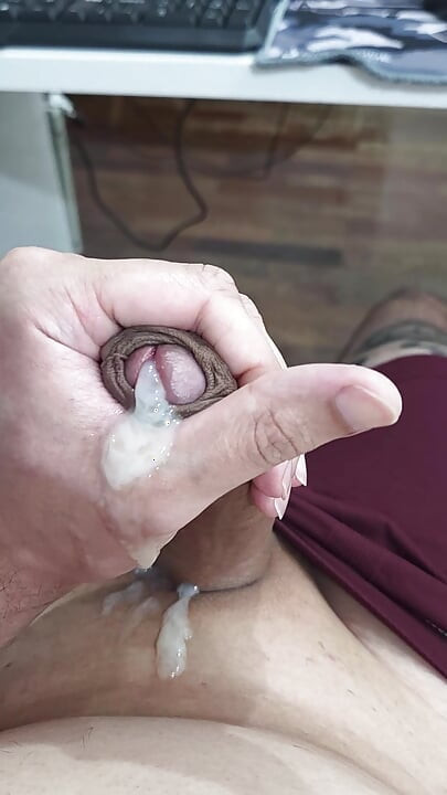 손으로 자위해서 사정할 때까지 - Onlyfans Lkingsbr1