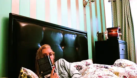 Мачеха становится суккубом