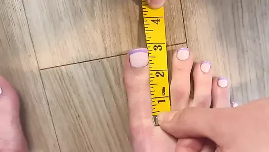 Ukuran 67 kaki gadis cantik ukuran 16 kaki
