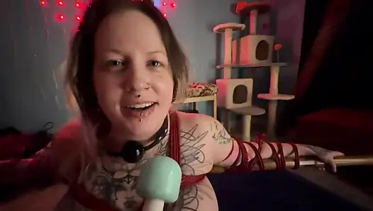 Tanrıça Dita'nın bambu ve vibratörle bağladığı ip