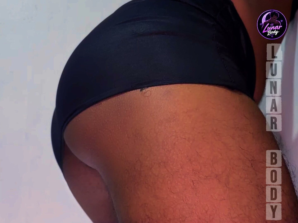 Tight Black Shiny Outfit – Slow Seductive Gay Dance (02)