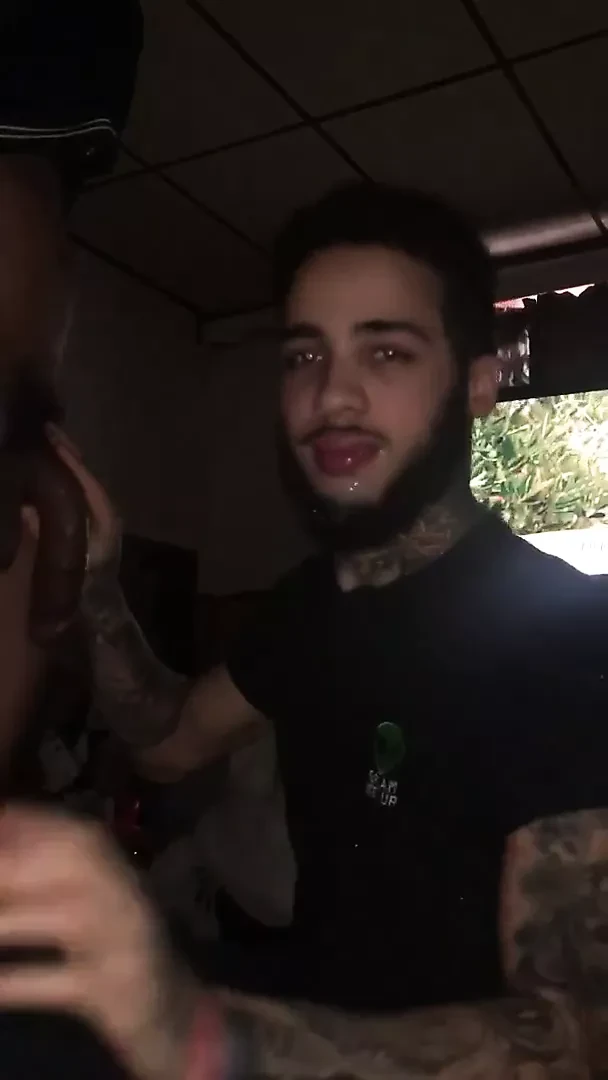 Pretty Pink lips knows his purpose