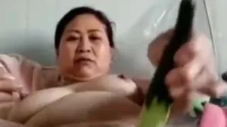 Asian mature aunty brinjal fucked