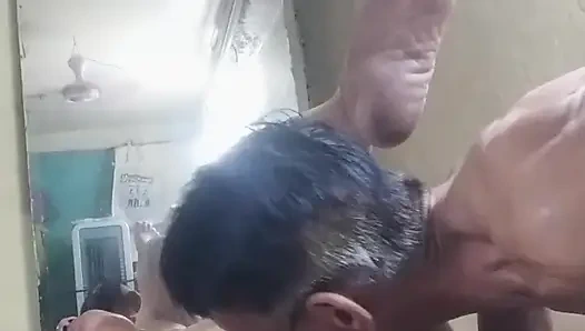 Birçok kez fışkırtmayı bekliyordu .