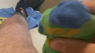 I calzini verdi di plutone si masturbano