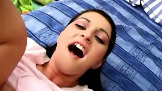 Der große blowjob mit großem penis, sperma im mund