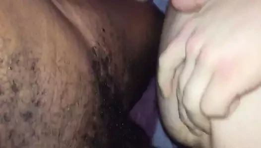 Yanaklarını yaymak