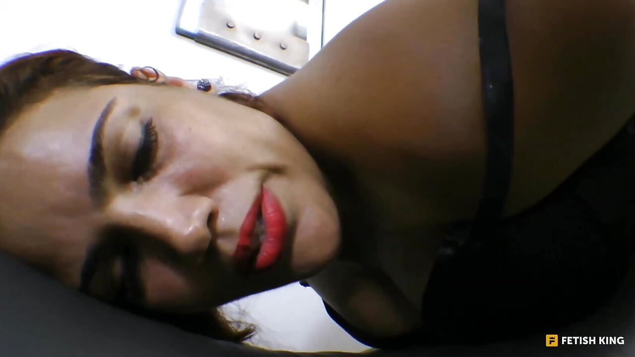 Lesbian Domination - Giant Girl Vs Skinny Teen
