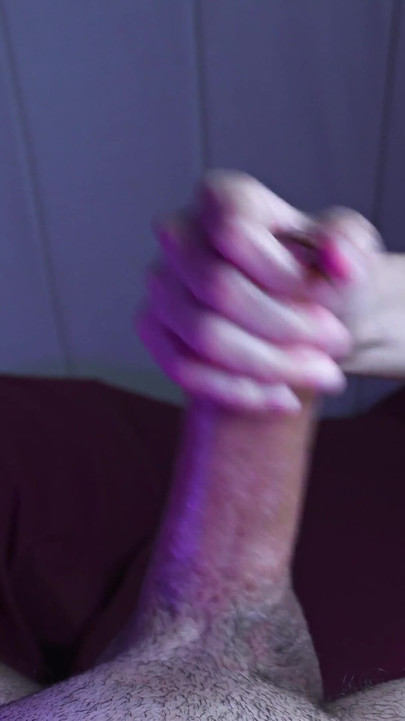 Handjob sensual - melancap zakar keras dan pancutan mani besar! | Klip 1