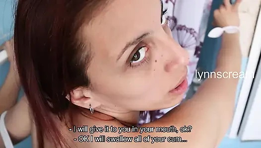 Karım evde yokken üvey kız kardeşimle banyoda bakış açısı seksi