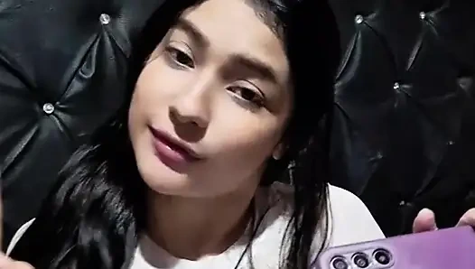 Hintli kız videosunu silmeden önce izleyin