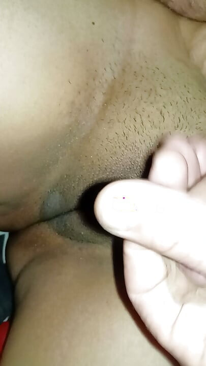 Jerking off my wife till I cum