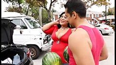 wanita gemuk ashley jantung dijemput di supermarket untuk anal