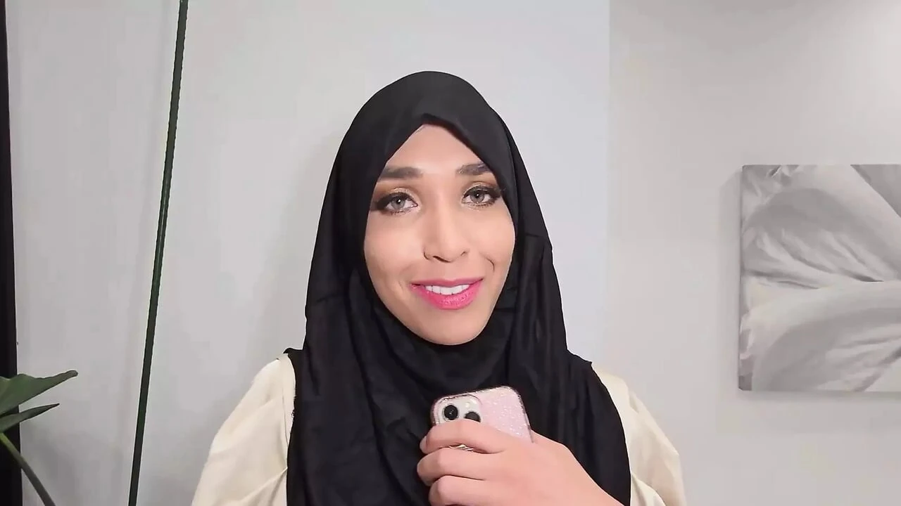 Cumming To Briana’s Rescue - A Hijab Fantasy