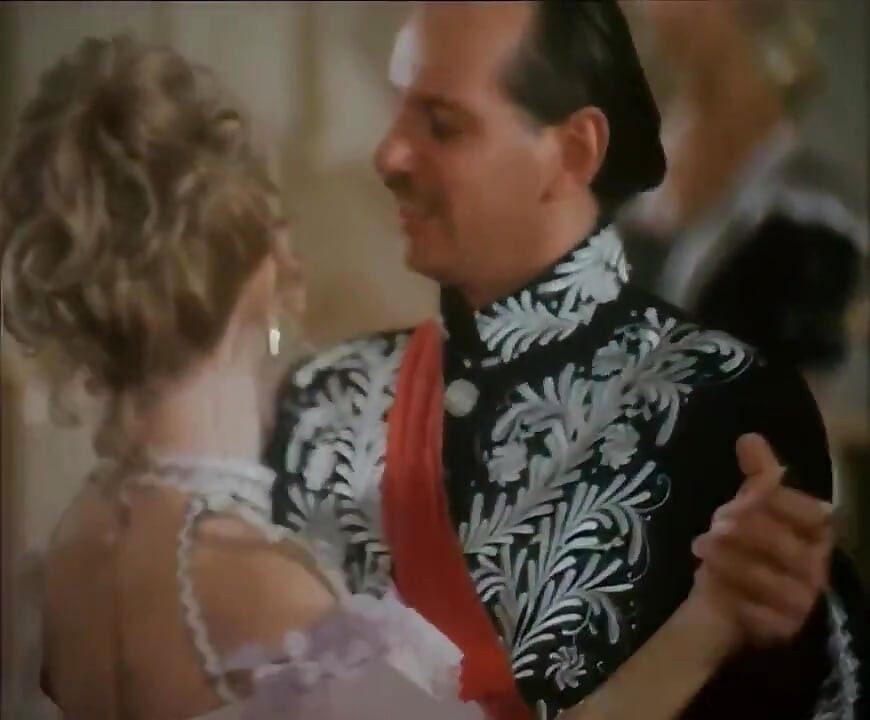 A Merry Widow - Vol. #01
