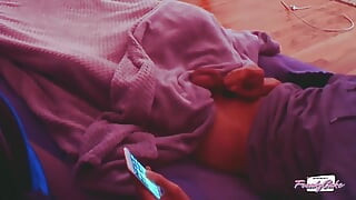 Teen přistižena při masturbaci