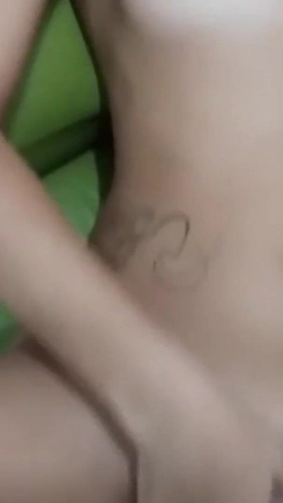 เขาสั่งพิซซ่าและรับไส้กรอก คลิป 3