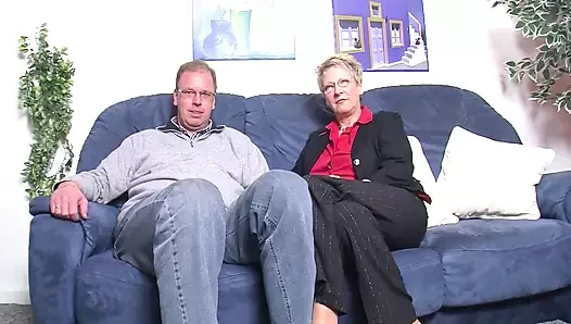 Awesome porn video – Threesome with two milfs who satisfy every desire