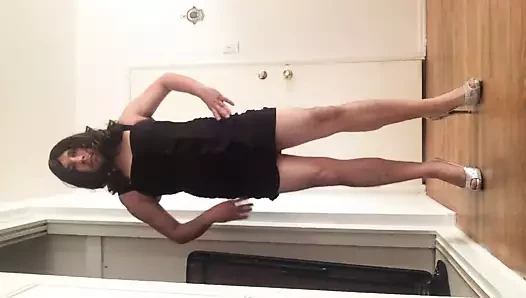bana crossdressing