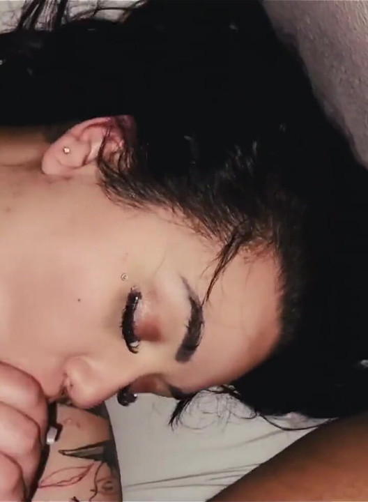 Face Fucking Khloe Lynn Sexy Tatted White Girl