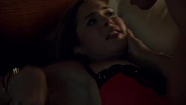 Natalie Krill - 黑色孤儿 s03e02