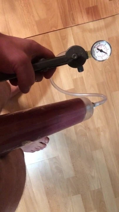 pumping my cock