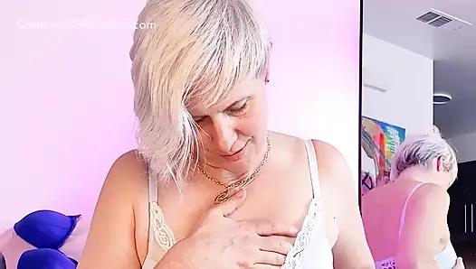 Helping Mommy Pick Out The Best Bra While She Tells Me How To Touch Myself & Cum JOI CEI