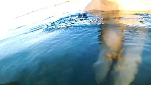 Luna sucks her mouthpiece underwater before getting fucked