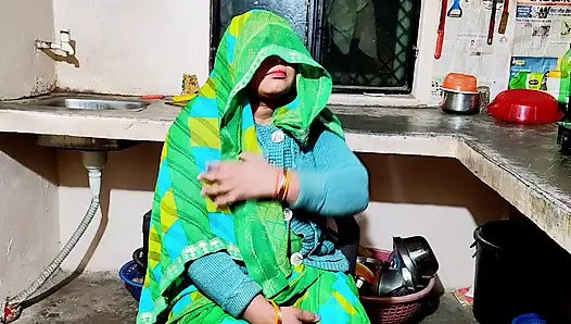 Komşunun üvey erkek kardeşi amımı parçalıyor