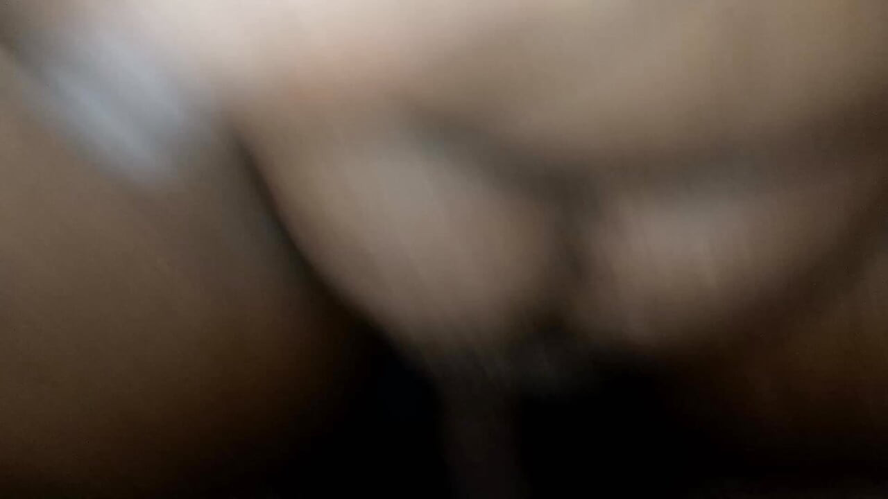 Son's friend fucked the neighbor's wife Bangladeshi fuck