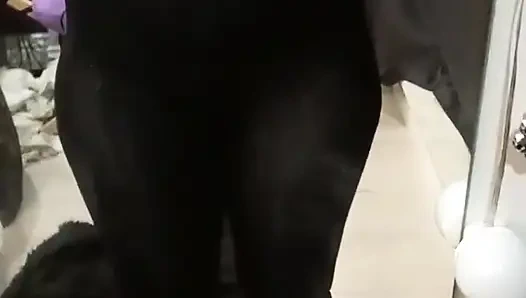 Fantasy-show Mit Unterwäsche Und Strümpfen