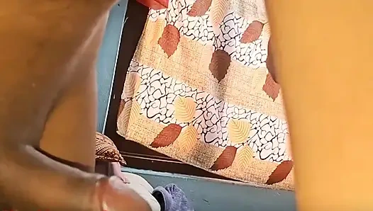 NEPALLI GERÇEK SEKS VIDEOSU EDEPSIZCE KONUŞMA VE DOMALTMALı SIKIŞ