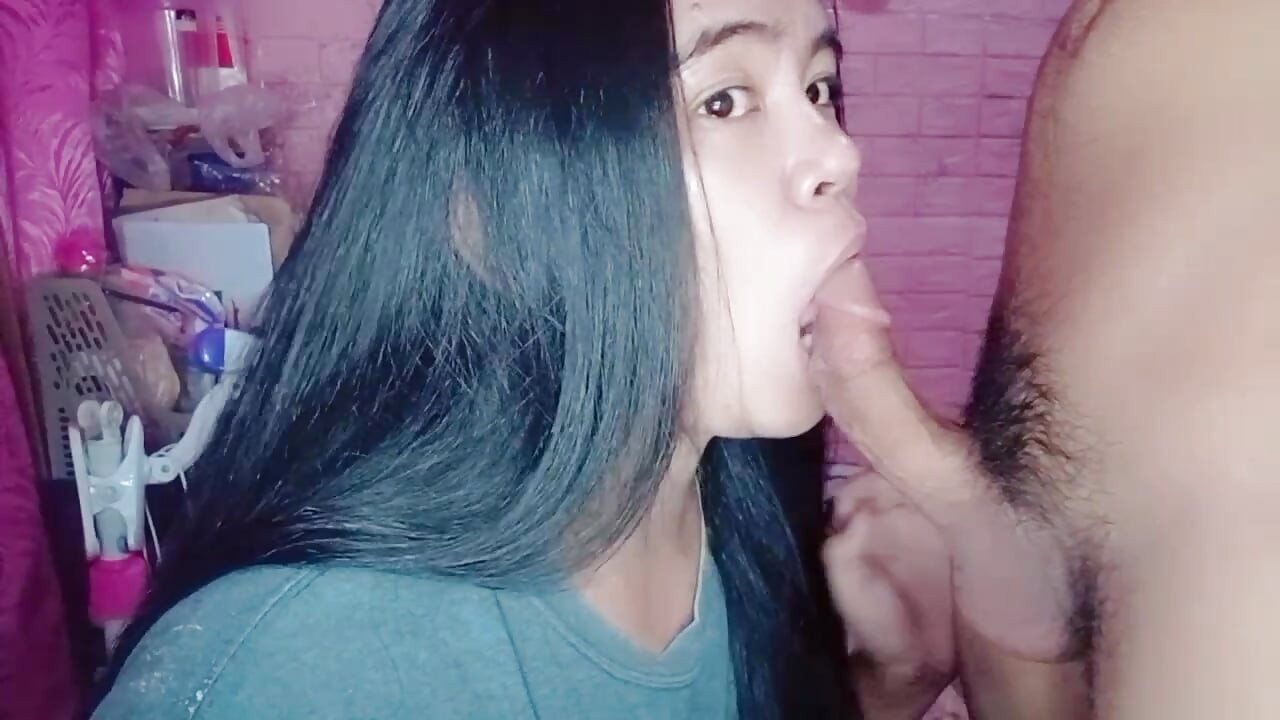 Hard Day at Work Ends With a Wet Pinay Blowjob - Ayesha Sy