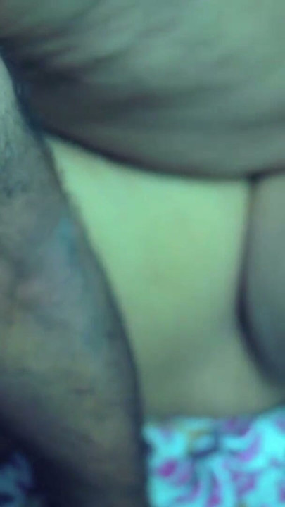 Sasur ji ne apne he bahu ko chut main ungli kardi or jiv se ungli ko chat liya, bahu ne chut dikha kar sasur ka penis khara kiya o liya maja | Clip 2