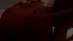 Зрелая узбекская жена Зухра трахает молодого русского ебаря, муженек снимает на видео