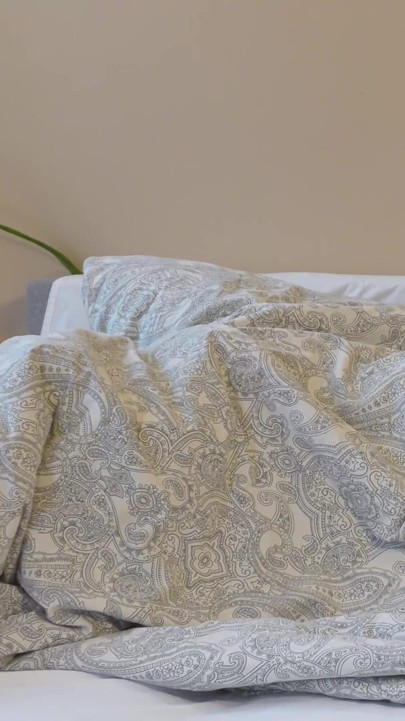 Trezire lentă de dimineață cu partenerul meu real