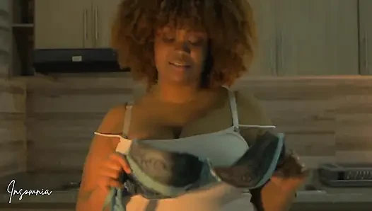 Üvey annenin amcığı kız arkadaşından daha iyi