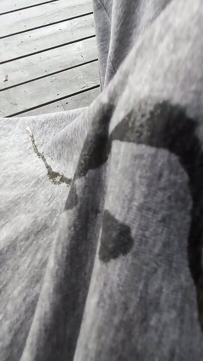 Mea sobre mis pantalones.