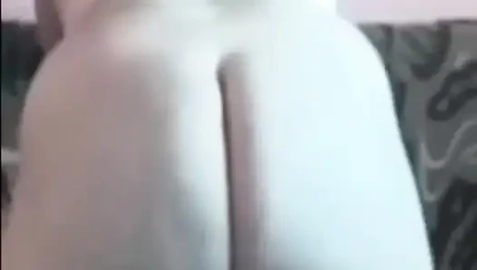 Twerking dengan pantat gemuk