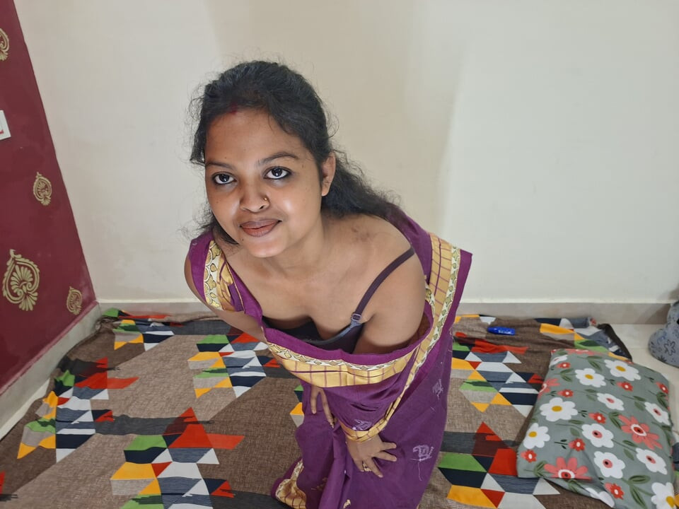 Spread eagle with wife Romantic SexBoyfriend hindi