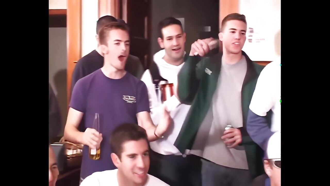 Ein Amerikanischer Teenager Ist Auf Der Suche Nach Neuen Sexuellen Erfahrungen!! - (kapitel #05)